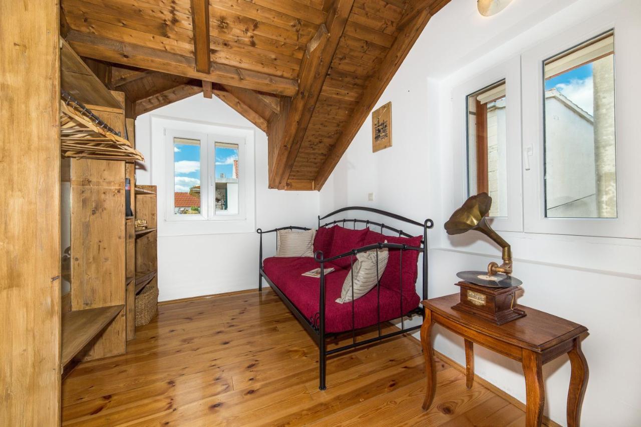 Guesthouse Mirula Σπλιτ Εξωτερικό φωτογραφία