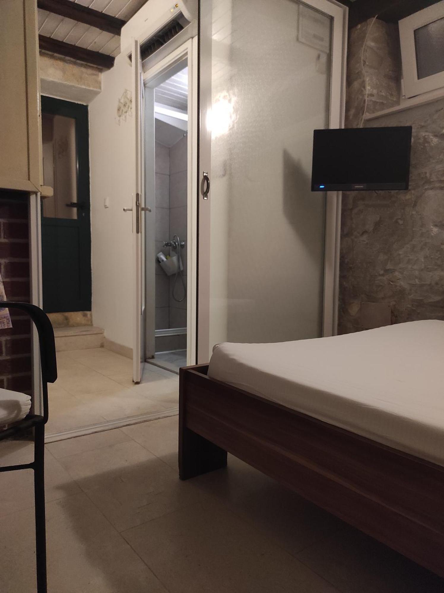 Guesthouse Mirula Σπλιτ Εξωτερικό φωτογραφία