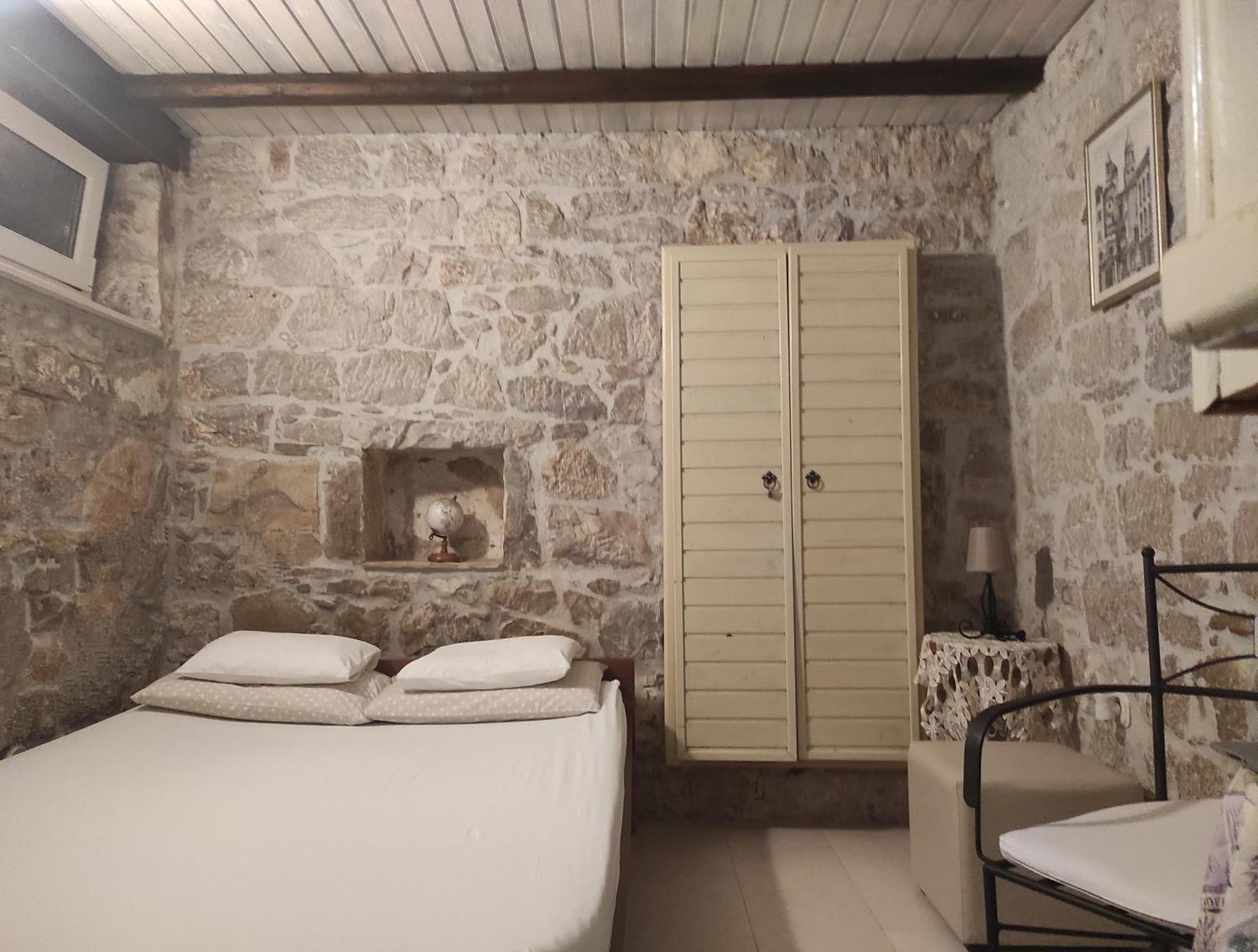 Guesthouse Mirula Σπλιτ Εξωτερικό φωτογραφία